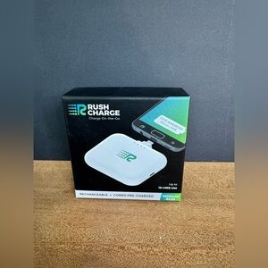 NIB Rush Charge Android 2400 mAh Power Bank Emergency Charge Anywhere Battery